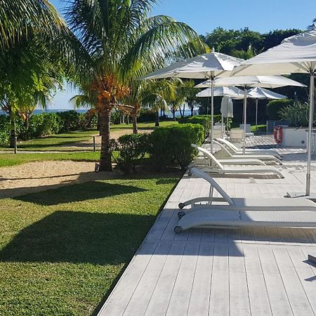 Cap Ouest Luxury Beachfront Flic-en-Flacq Buitenkant foto