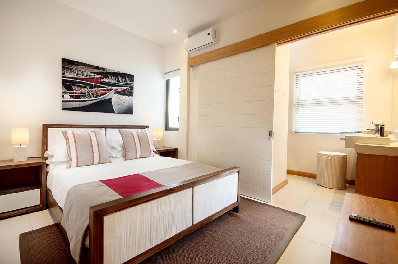 Cap Ouest Luxury Beachfront Flic-en-Flacq Buitenkant foto
