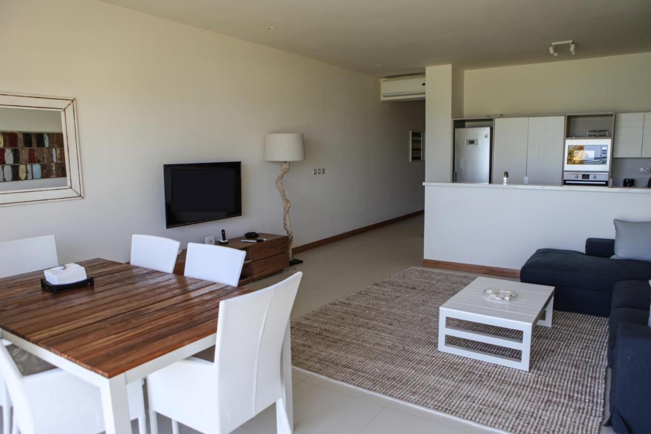 Cap Ouest Luxury Beachfront Flic-en-Flacq Buitenkant foto